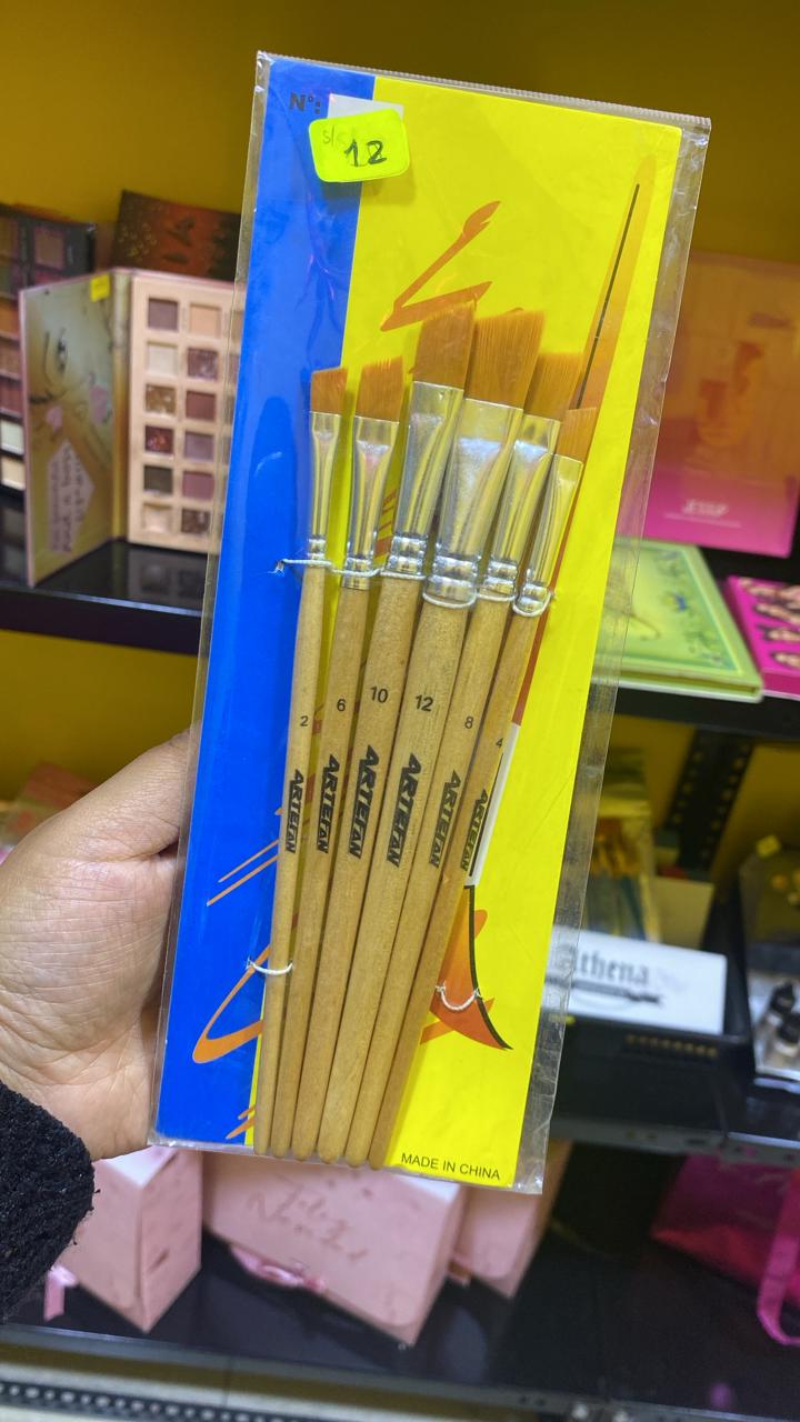 Brochas Artísticas